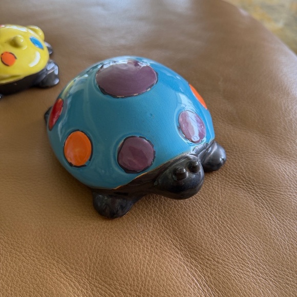 🐢CuteFamilyofTurtlesHandmadeHandPaintedCeramicVibrant Colors GlazedPapaMamaBaby - Picture 3 of 15